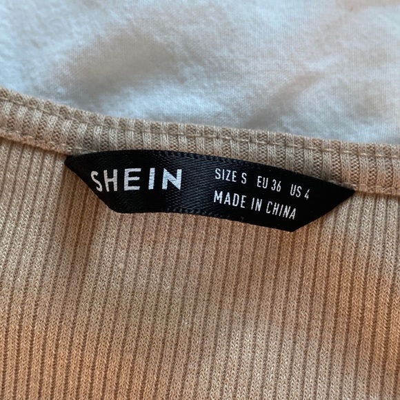 Shein Button Up Rib-Knit Crop Top - Picture 2 of 2